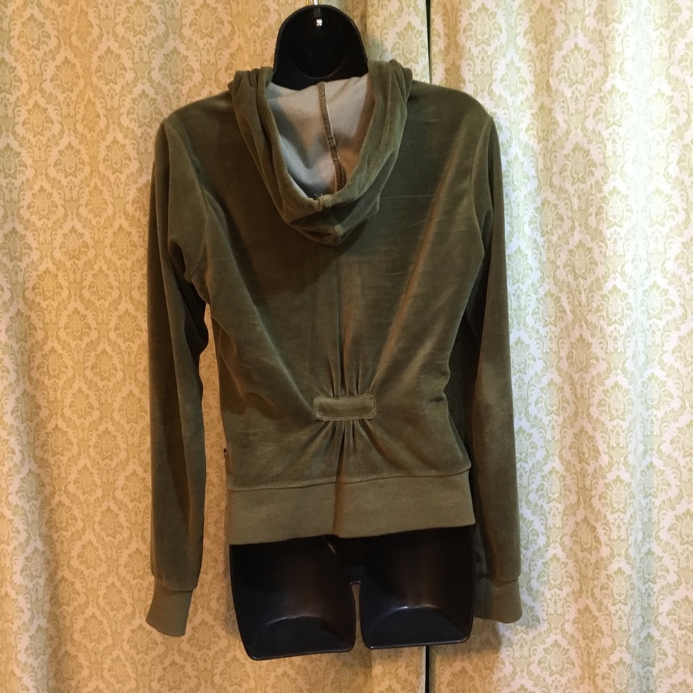 ✨HOST PICK✨ Self Esteem green velour hoodie - Picture 4 of 7
